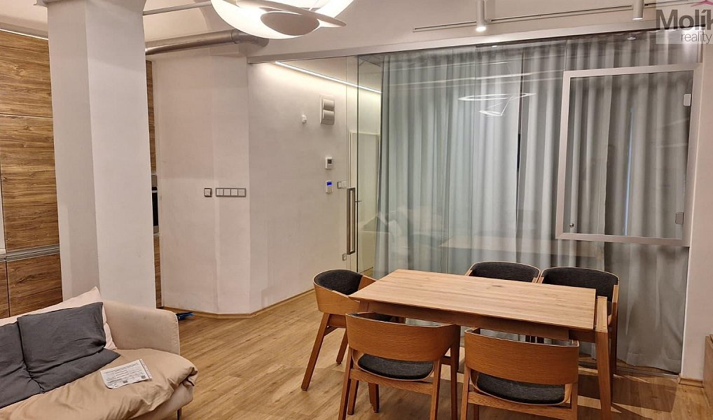 Prodej domu 425 m² s pozemkem 425 m², Teplice – náhled fotky 17