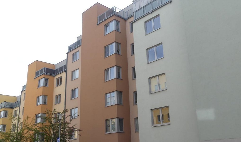 Prodej bytu 1+kk 31 m², Pardubice – náhled fotky 2