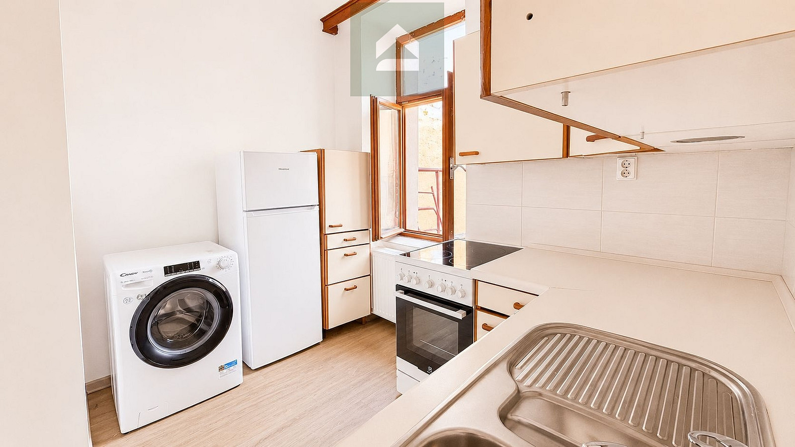 Pronájem bytu 1+1 36 m² — photo 3