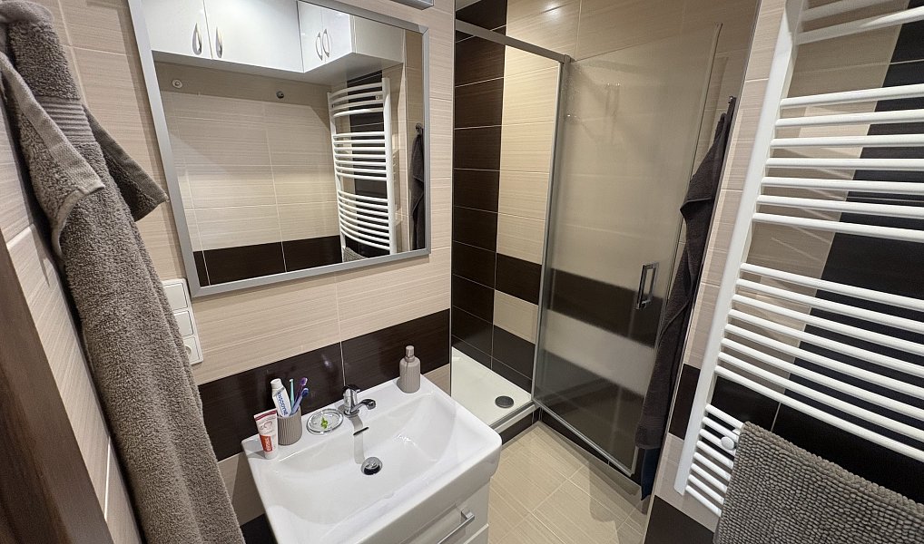 Pronájem bytu 3+1 68 m², Jičín – náhled fotky 15
