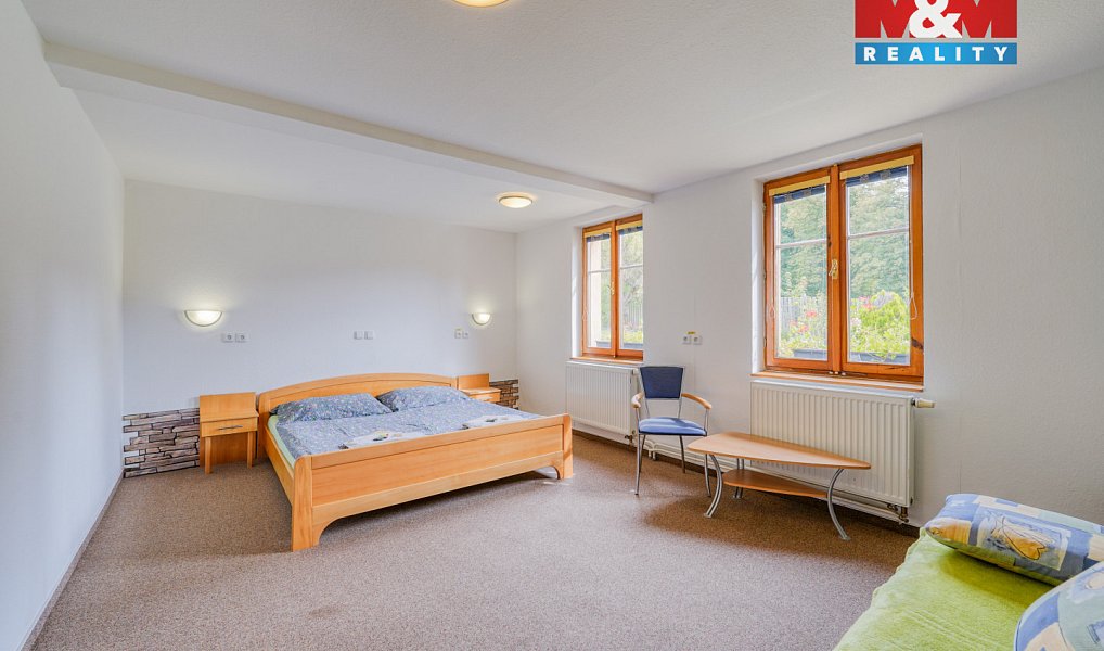 Prodej ubytovacího objektu 689 m², Žihle – náhled fotky 6