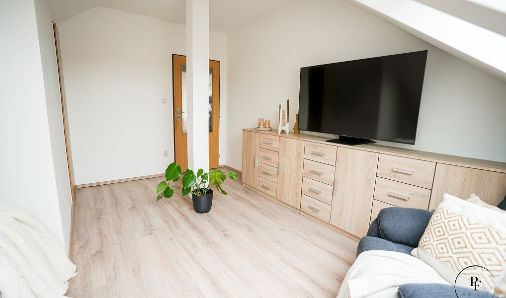 Prodej bytu 2+kk 78 m², Benátky nad Jizerou – náhled fotky 15