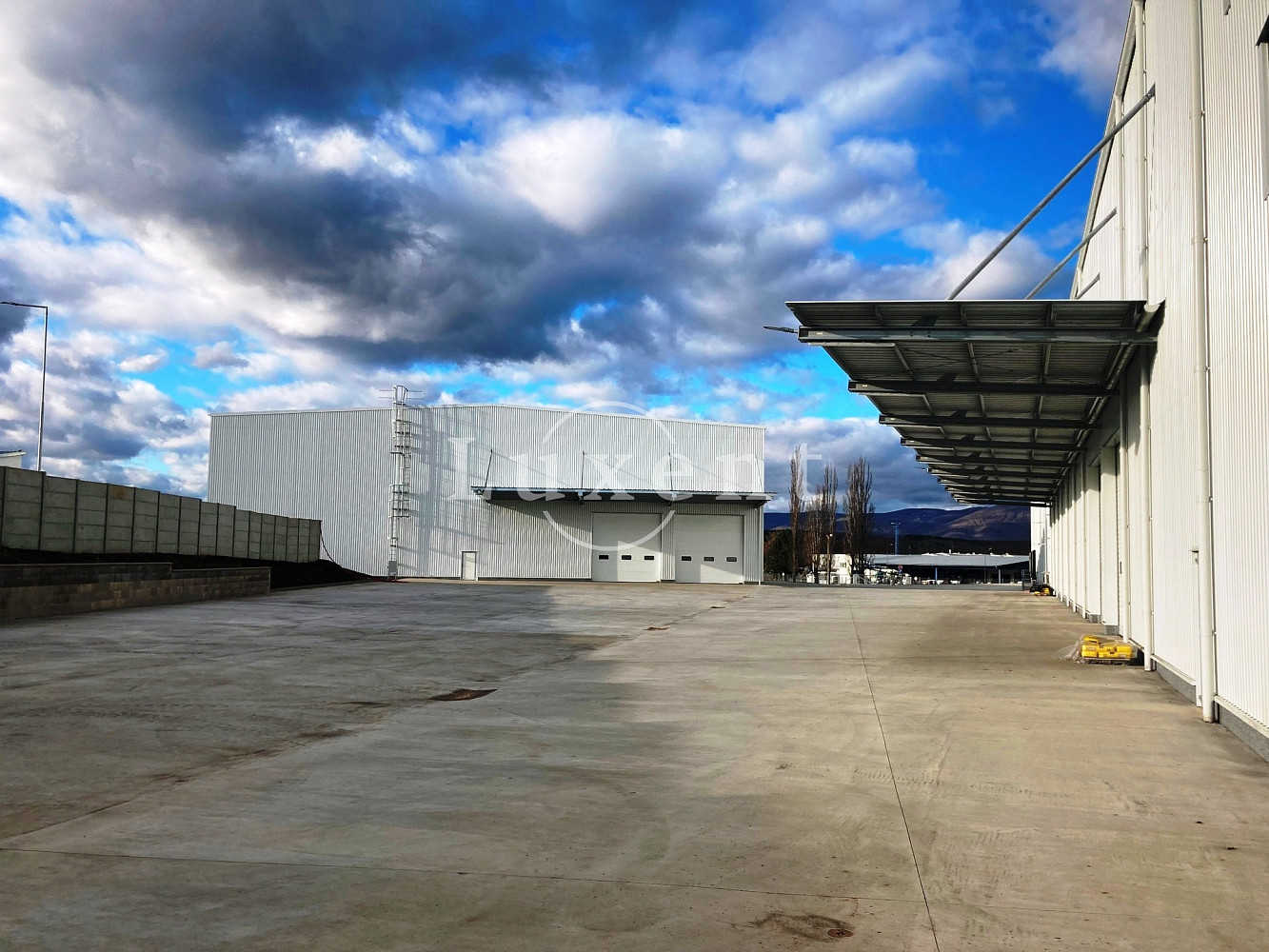 Pronájem skladovacích prostor 10 385 m² – fotografie 2