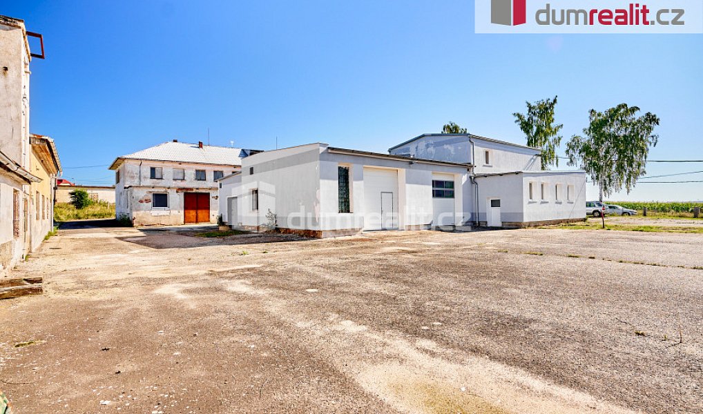Prodej výrobních prostor 2 500 m², Štědrá – náhled fotky 5