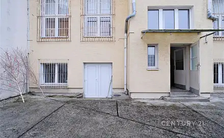 Pronájem skladovacích prostor 40 m², třída Tomáše Bati, Zlín