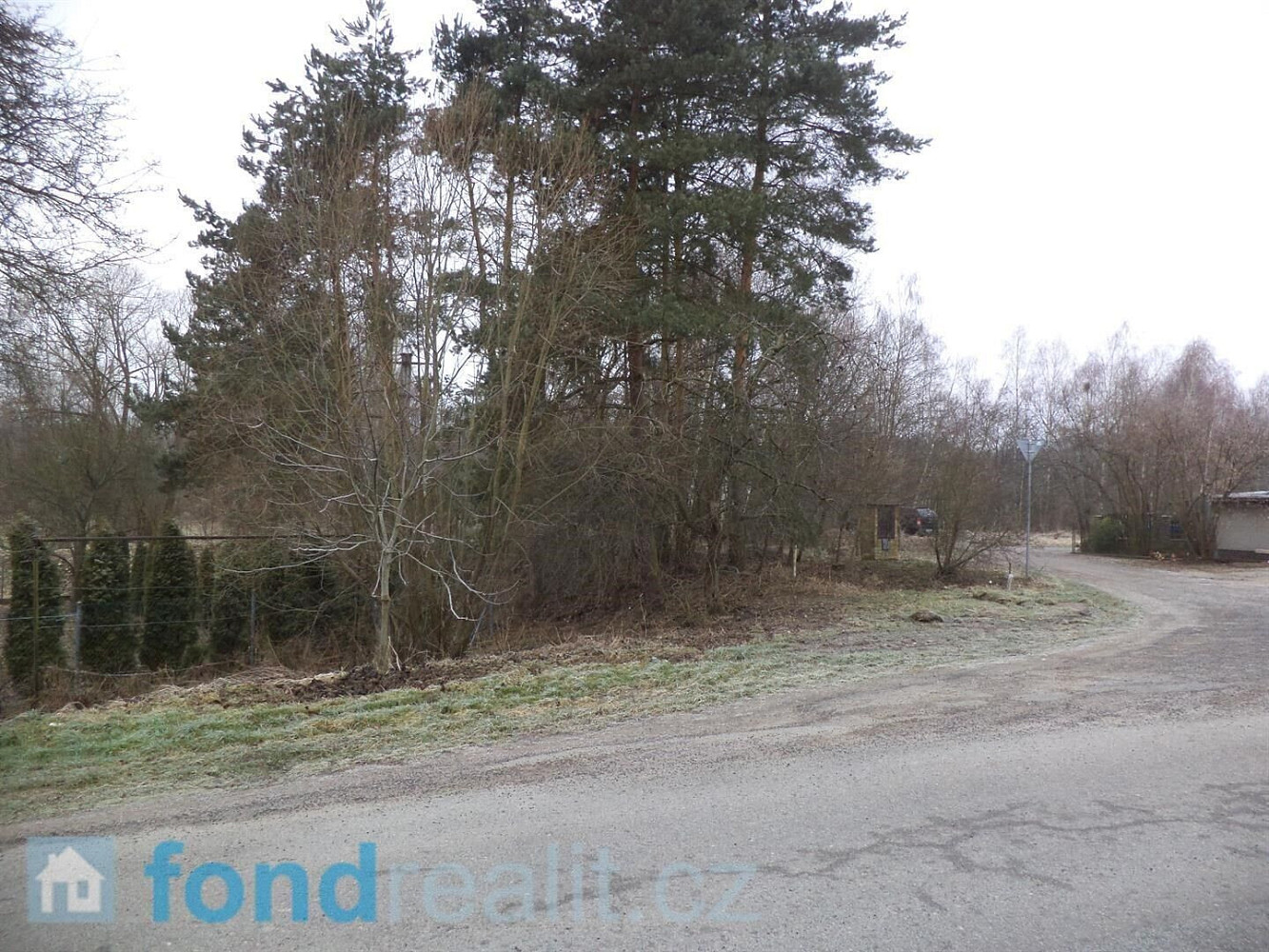 Prodej pozemku 1 175 m² – fotografie 4