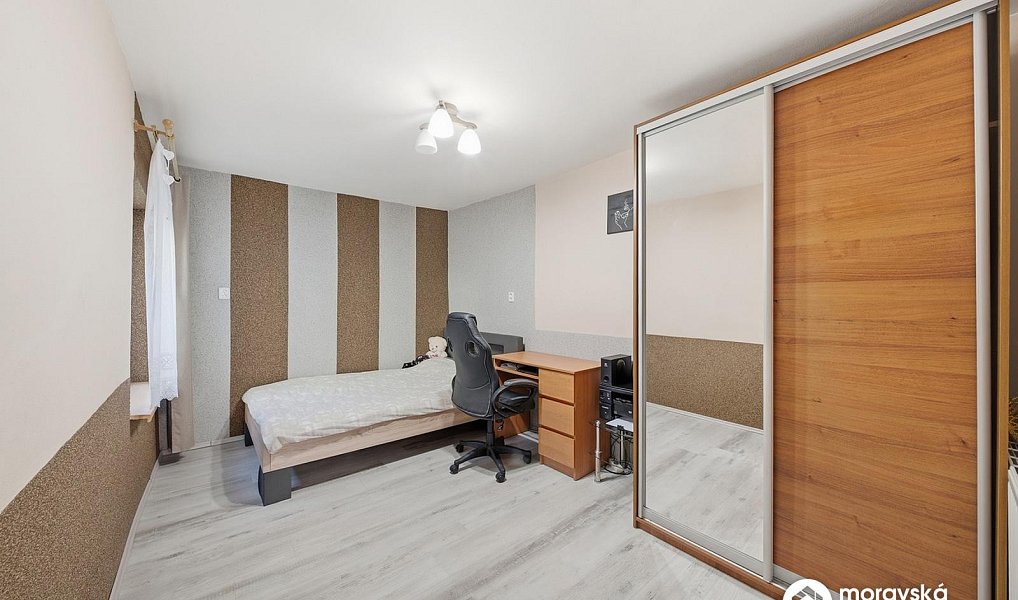 Prodej domu 121 m² s pozemkem 410 m², Dolní Kounice – náhled fotky 23