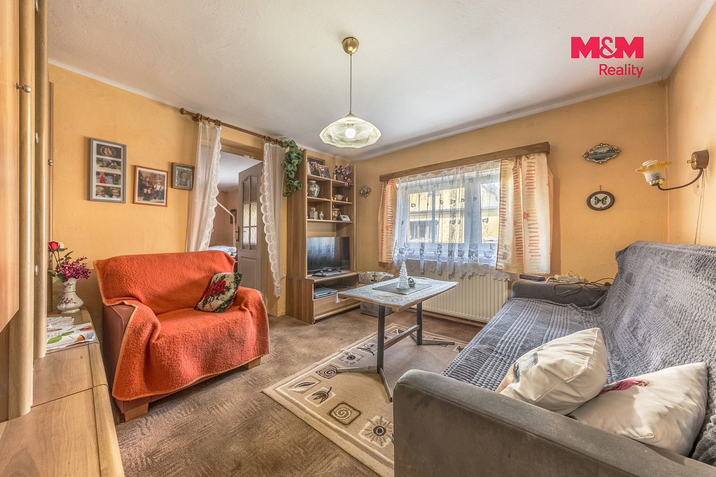 Prodej domu 100 m² s pozemkem 653 m² — photo 2
