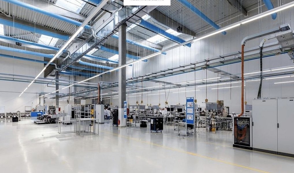 Pronájem výrobních prostor 2 800 m², Starovice – náhled fotky 4