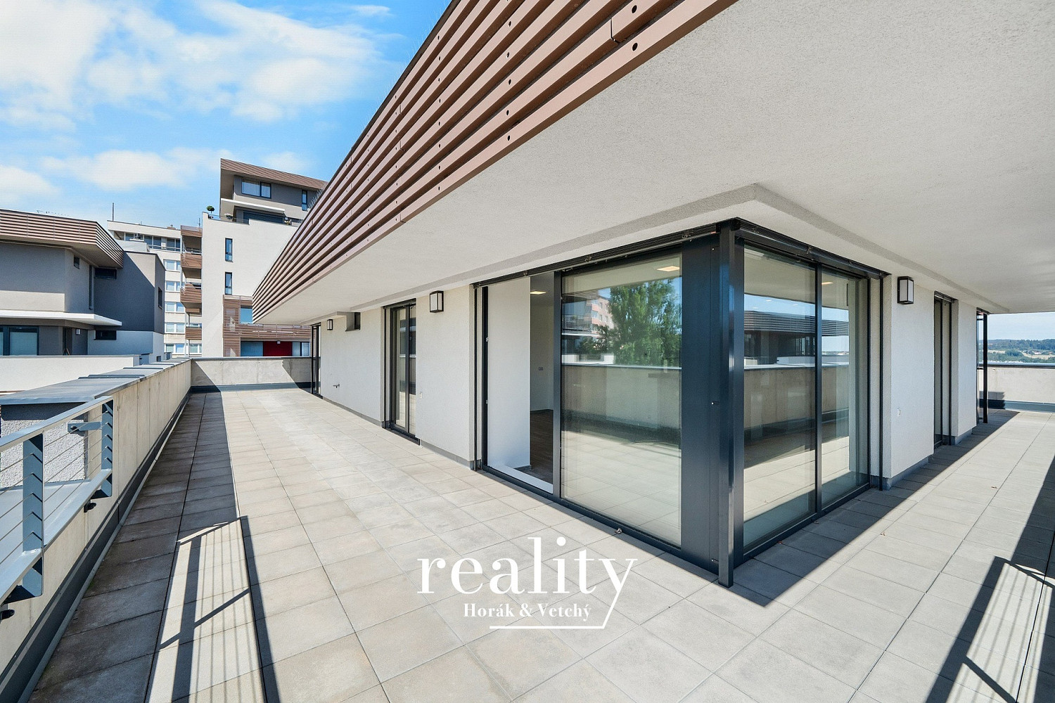 Pronájem bytu 4+kk 127 m²