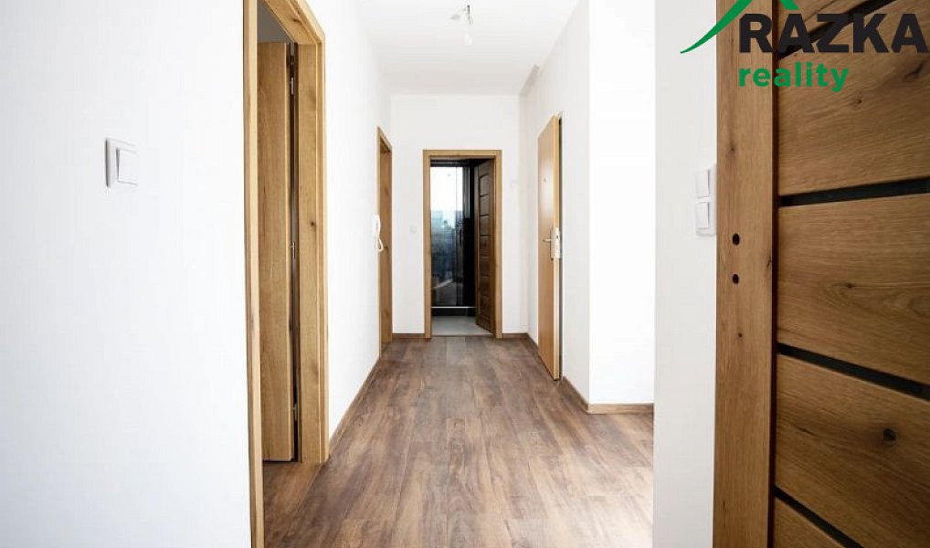 Prodej bytu 4+kk 80 m², Tachov – náhled fotky 4
