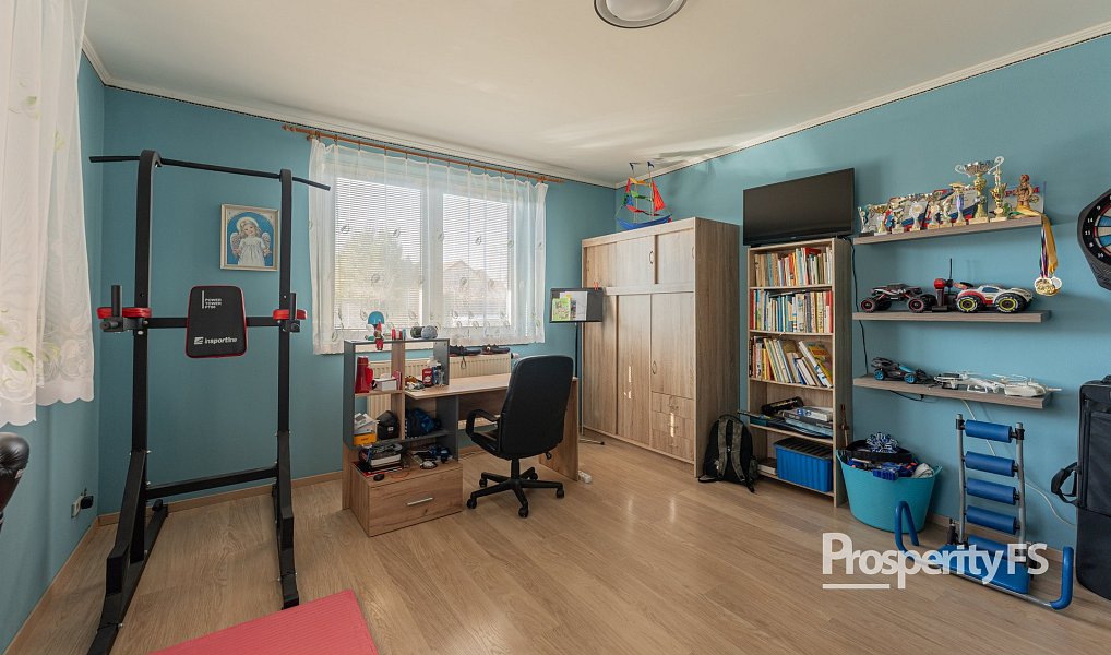 Prodej domu 169 m² s pozemkem 1 152 m², Lutopecny – náhled fotky 15