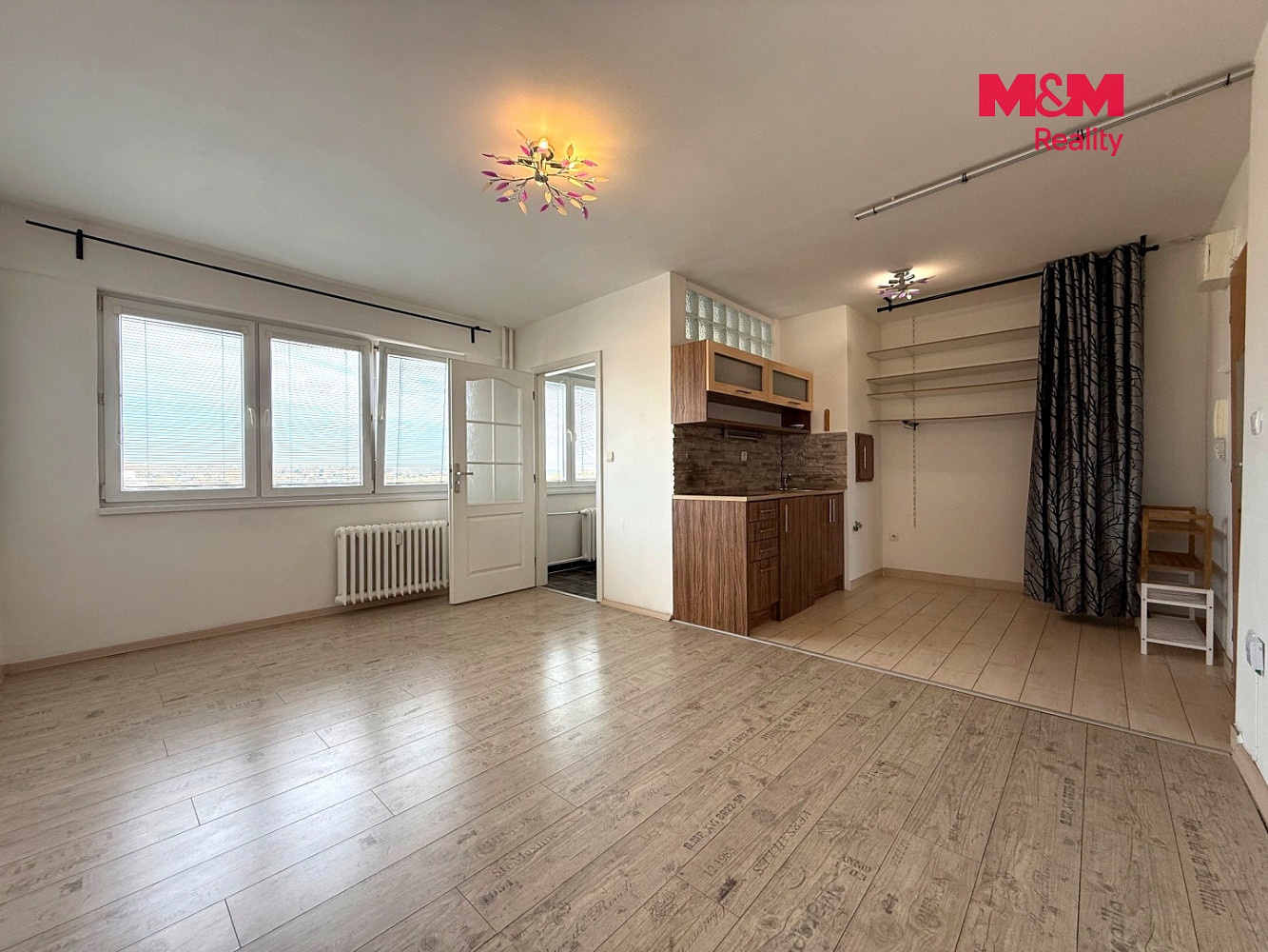 Pronájem bytu 1+kk 28 m² – fotografie 5
