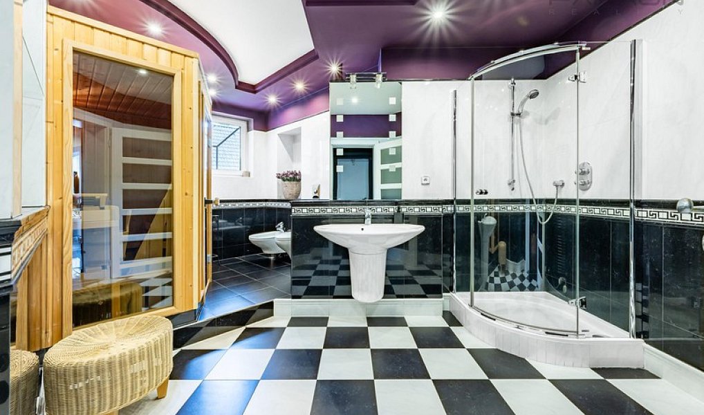Prodej domu 454 m² s pozemkem 1 837 m², Dolní Břežany – náhled fotky 14