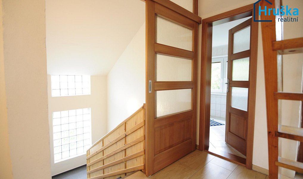 Pronájem domu 180 m² s pozemkem 1 108 m², Ostrava – náhled fotky 8