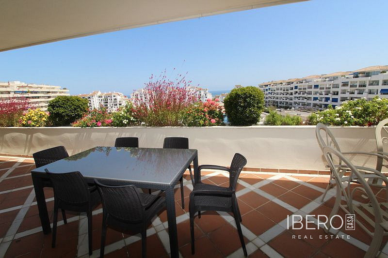 Pis 5+kk – Marbella, Nueva Andalucía - Vista 2