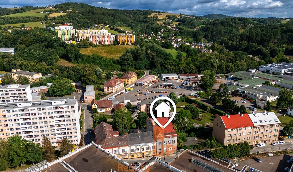 Prodej domu 1 200 m² s pozemkem 381 m², Náchod – náhled fotky 7