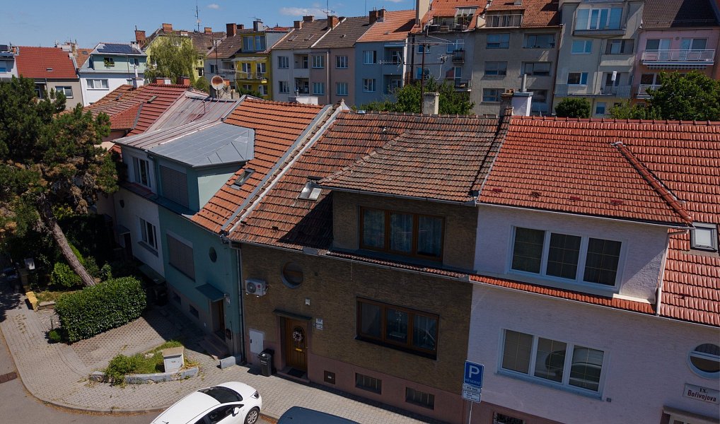 Prodej domu 130 m² s pozemkem 124 m², Brno – náhled fotky 2