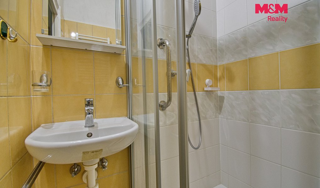 Prodej bytu 3+1 73 m², Vsetín – náhled fotky 16