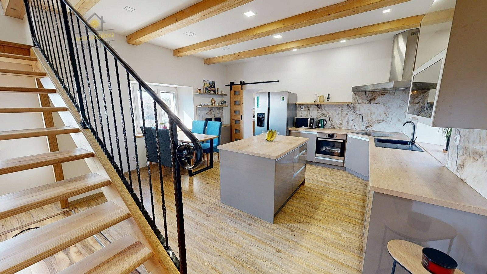 Prodej domu 494 m² s pozemkem 777 m² – fotografie 4