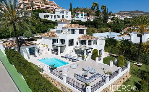 Prodej domu 239 m² s pozemkem 962 m², Nueva Andalucía, Španělsko