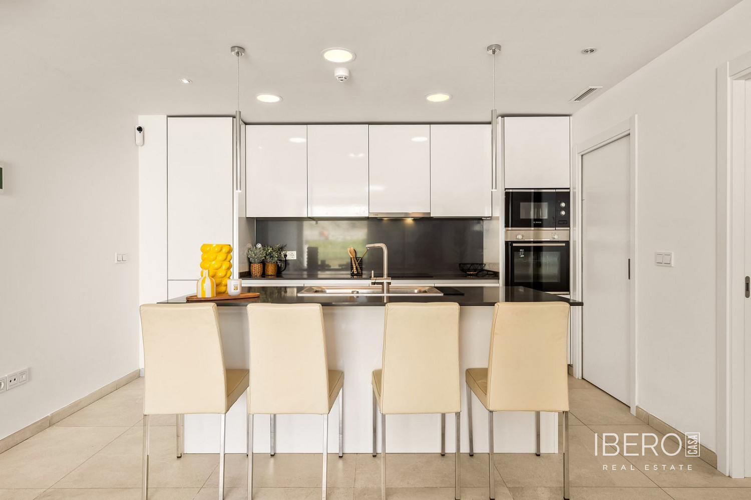 4+kk Apartment in Benahavís, La Cocha, Costa del Sol Occidental - Vista 4