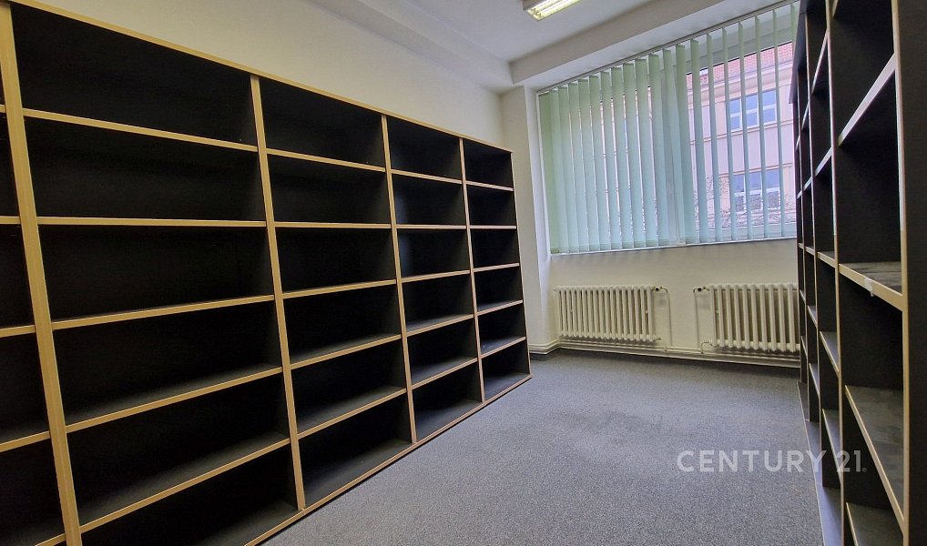 Pronájem kanceláře 37 m², Praha – náhled fotky 2