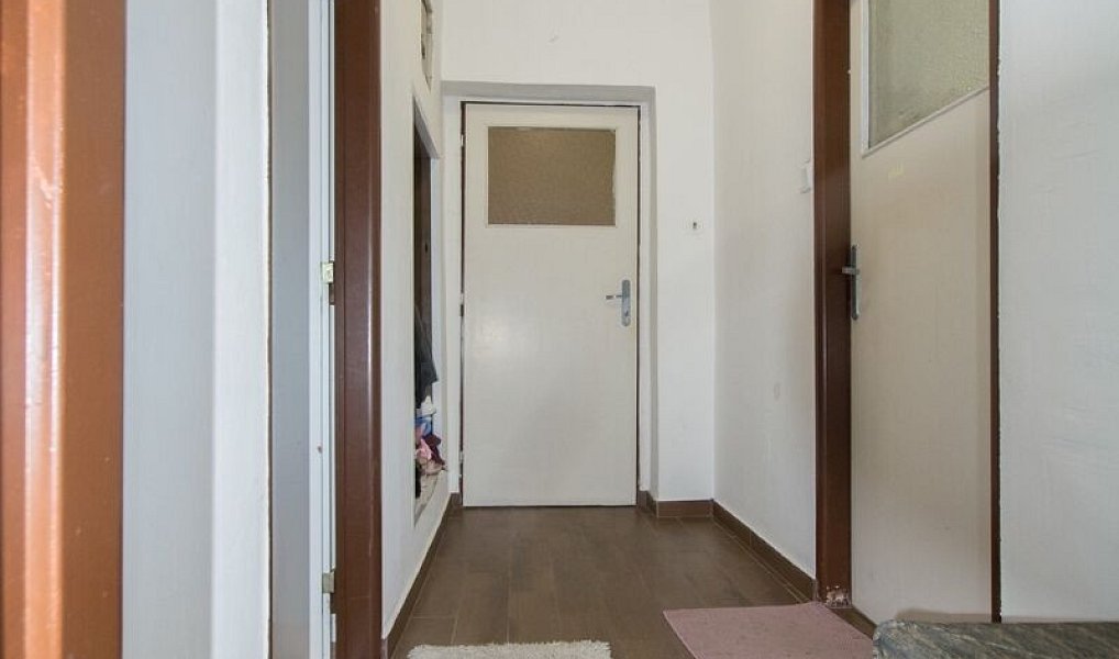 Prodej domu 250 m² s pozemkem 978 m², Stachy – náhled fotky 8