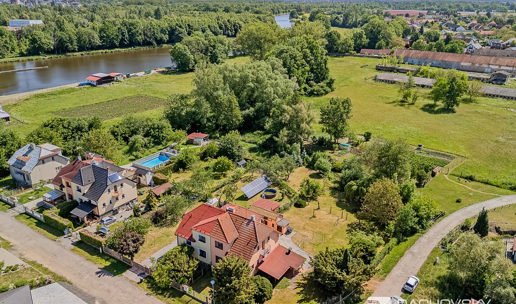 Prodej domu 170 m² s pozemkem 1 397 m², Pardubice – náhled fotky 38
