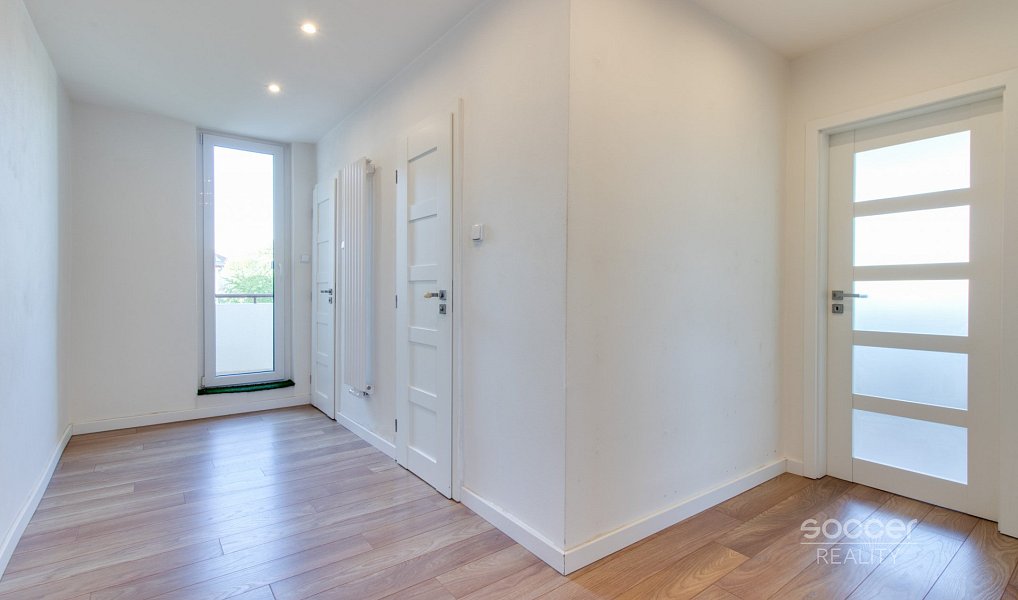 Pronájem bytu 2+1 77 m², Praha – náhled fotky 4