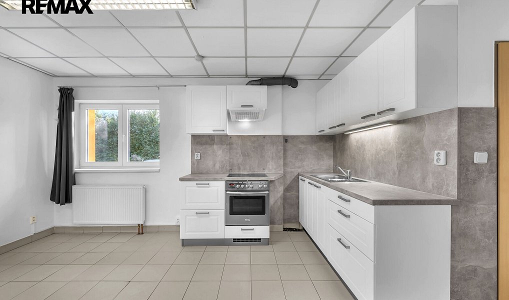 Prodej domu 266 m² s pozemkem 795 m², Konecchlumí – náhled fotky 4