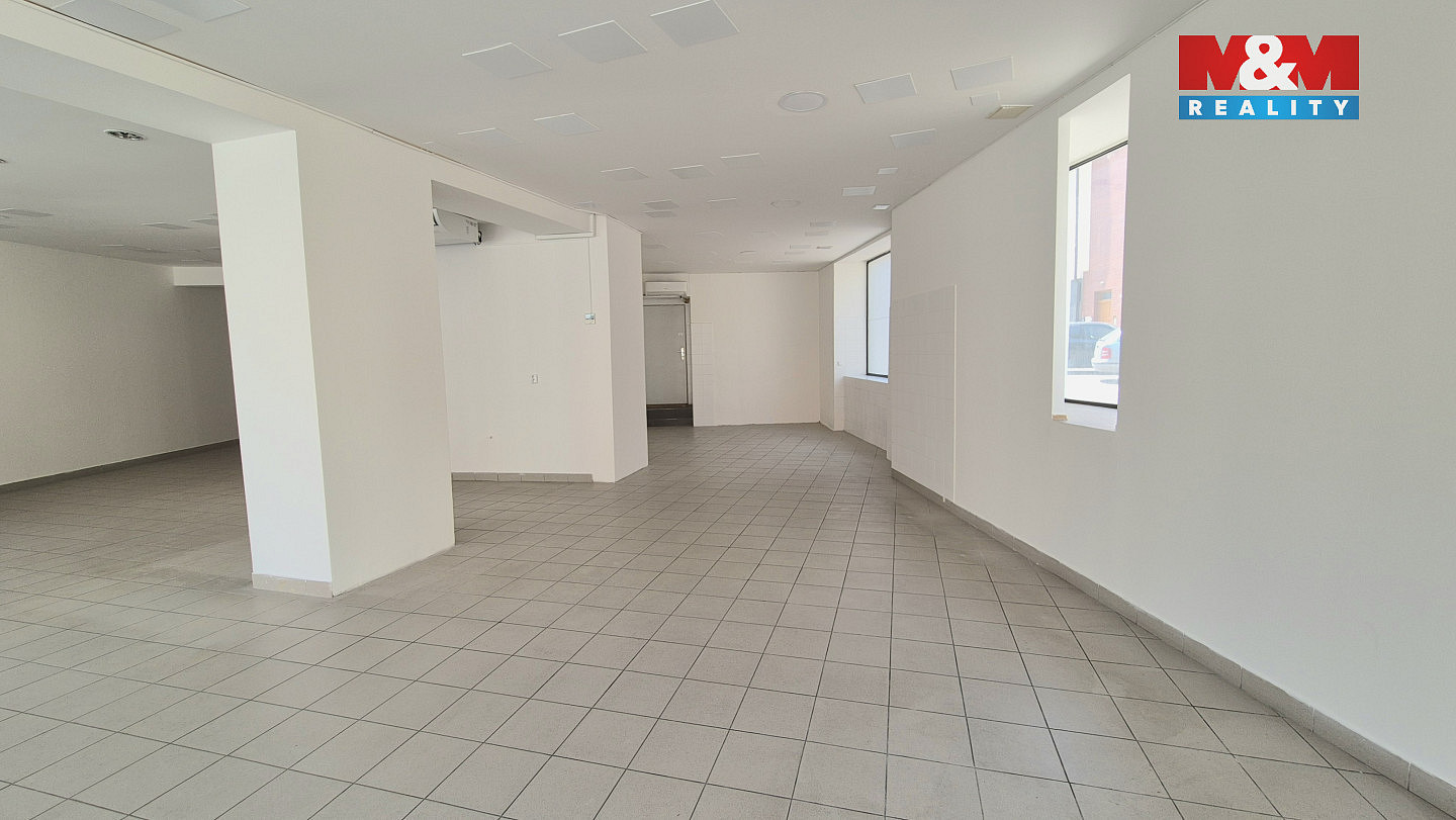 Pronájem obchodních prostor 121 m² – fotografie 3