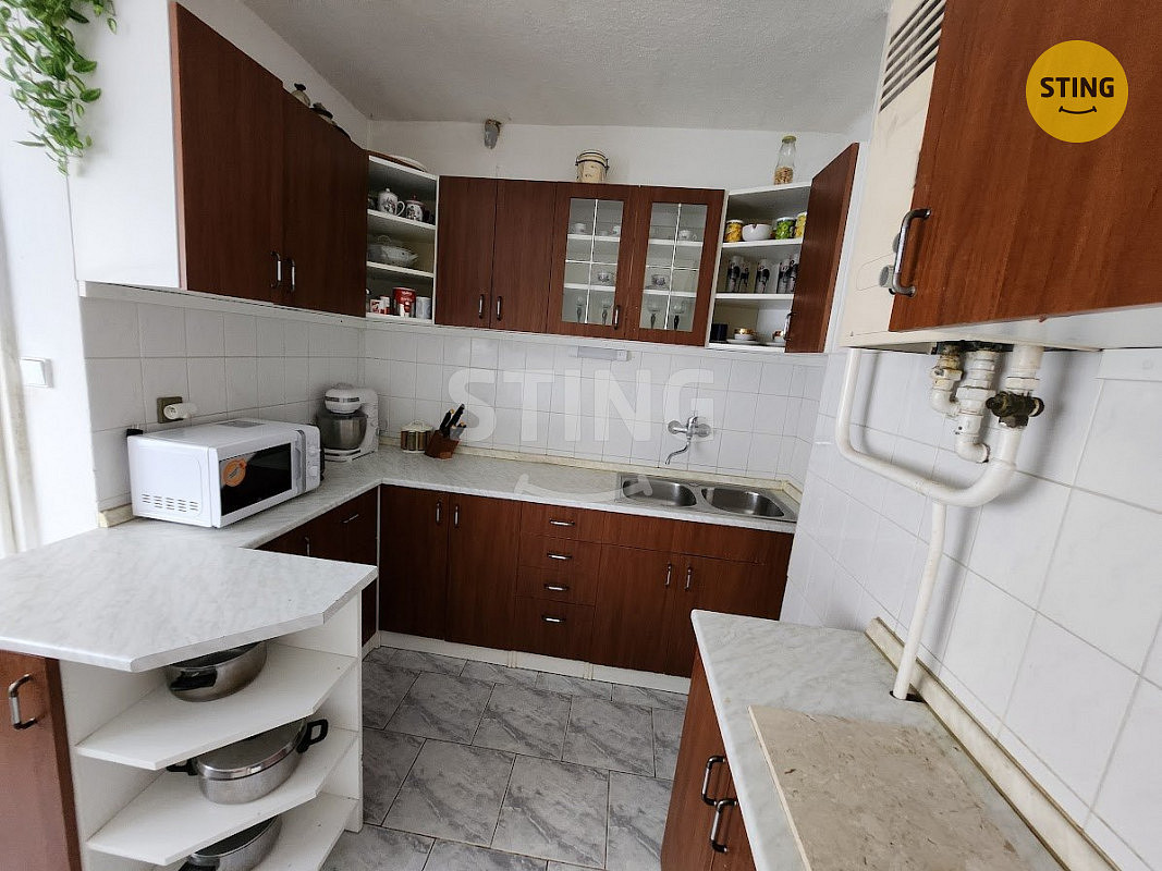 Prodej domu 240 m² s pozemkem 235 m² – fotografie 5