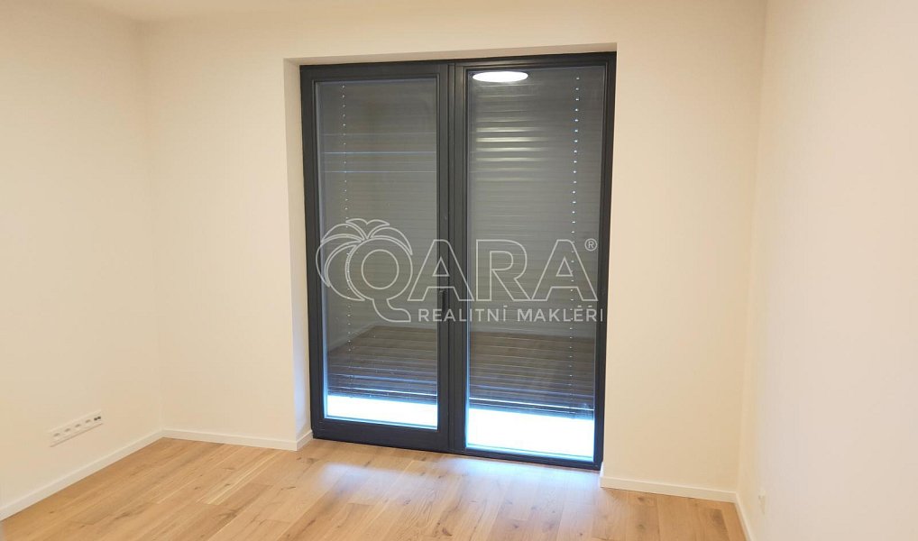 Pronájem bytu 4+kk 106 m², Vysoký Újezd – náhled fotky 22