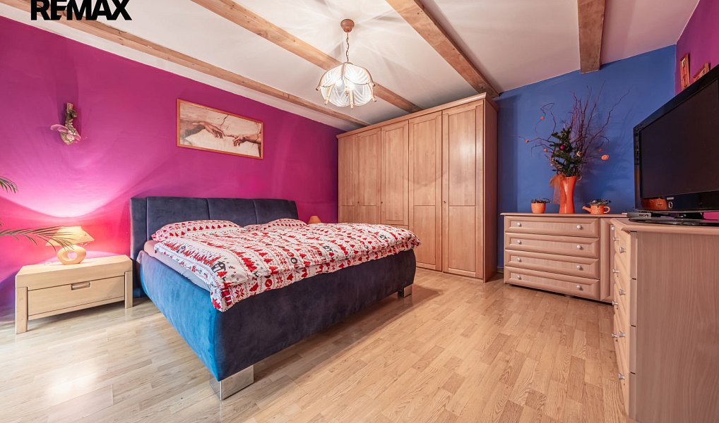 Prodej domu 350 m² s pozemkem 1 872 m², Spořice – náhled fotky 18