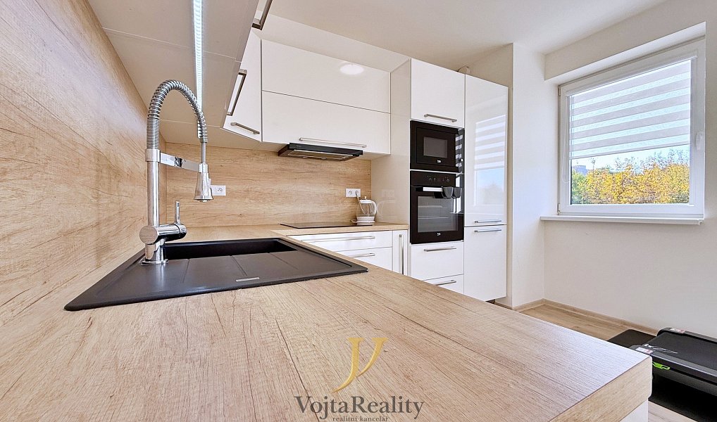 Pronájem bytu 2+kk 58 m², Olomouc – náhled fotky 2
