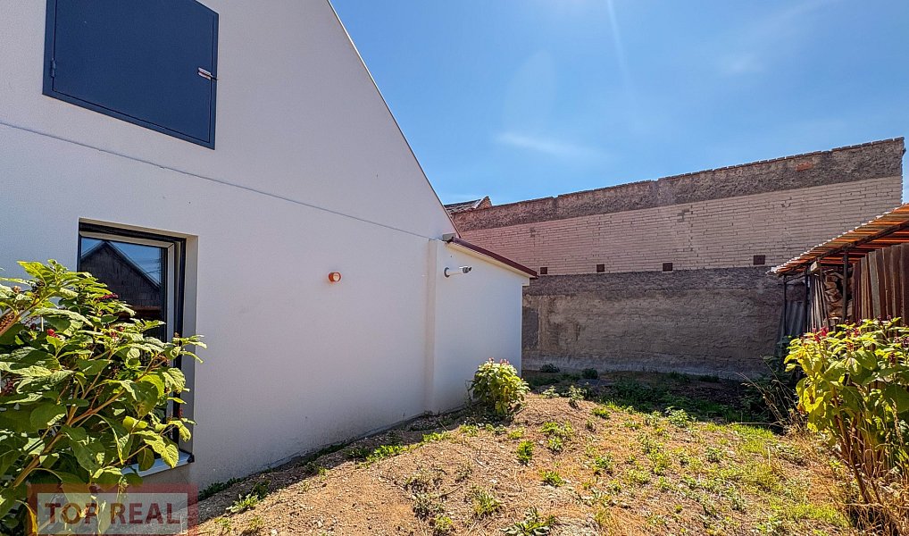 Prodej domu 76 m² s pozemkem 224 m², Chropyně – náhled fotky 23