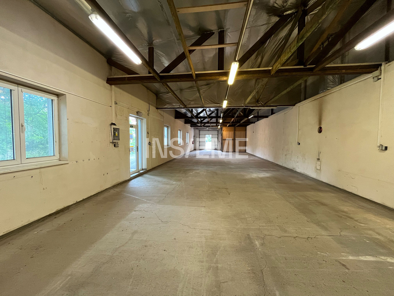 Pronájem výrobních prostor 276 m² – fotografie 2