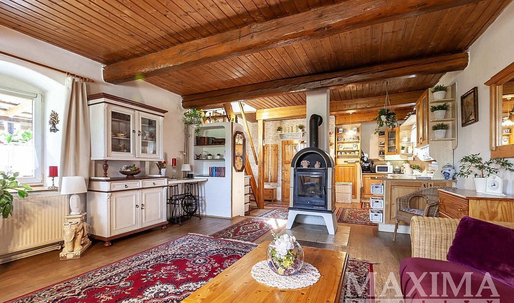 Prodej domu 250 m² s pozemkem 1 555 m², Doubravčice – náhled fotky 4