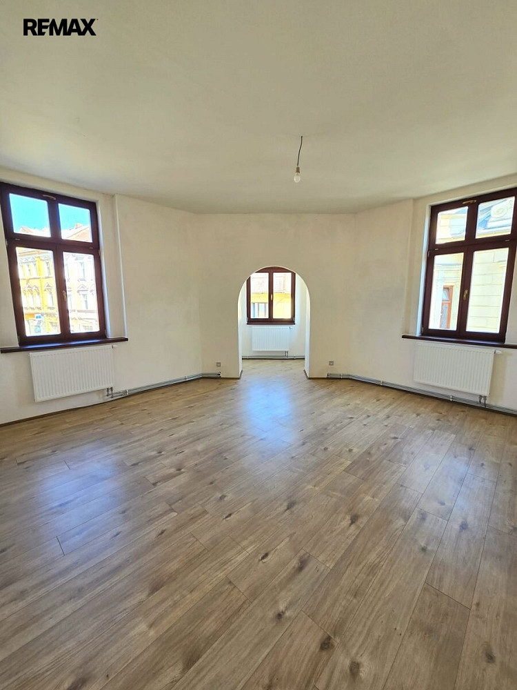 Pronájem bytu 3+kk 80 m² – fotografie 4
