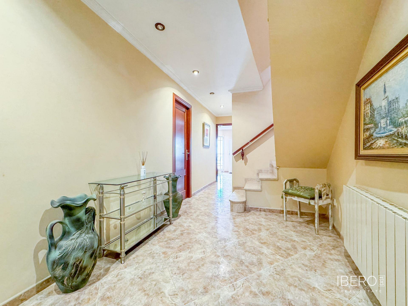 Prodej bytu 4+kk 98 m² - Más