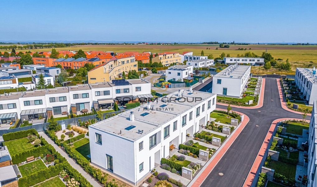 Prodej domu 102 m² s pozemkem 170 m², Jenštejn – náhled fotky 2
