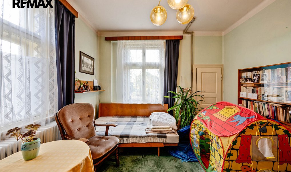 Prodej domu 216 m² s pozemkem 1 646 m², Planá nad Lužnicí – náhled fotky 9