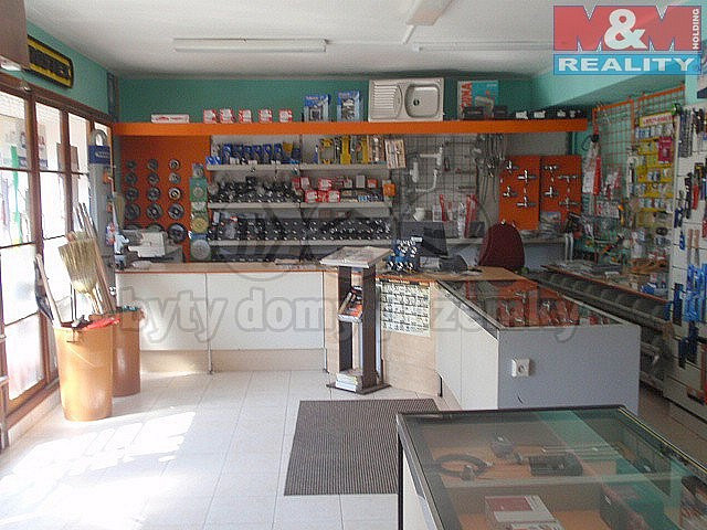 Pronájem obchodních prostor 103 m²