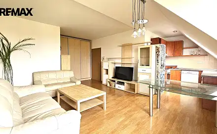 Pronájem bytu 2+kk 59 m²