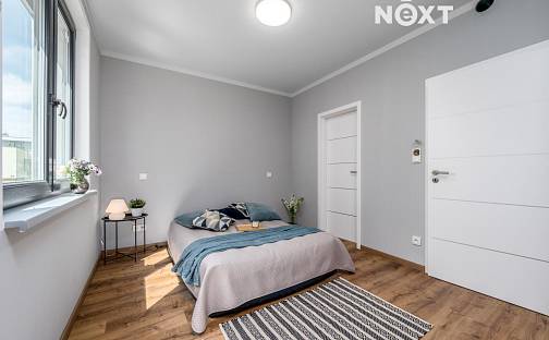 Prodej bytu 4+kk 104 m², Školní, Odolena Voda - Dolínek, okres Praha-východ