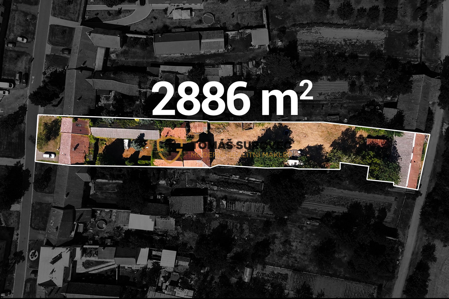 Prodej stavebního pozemku 2 886 m² – fotografie 2