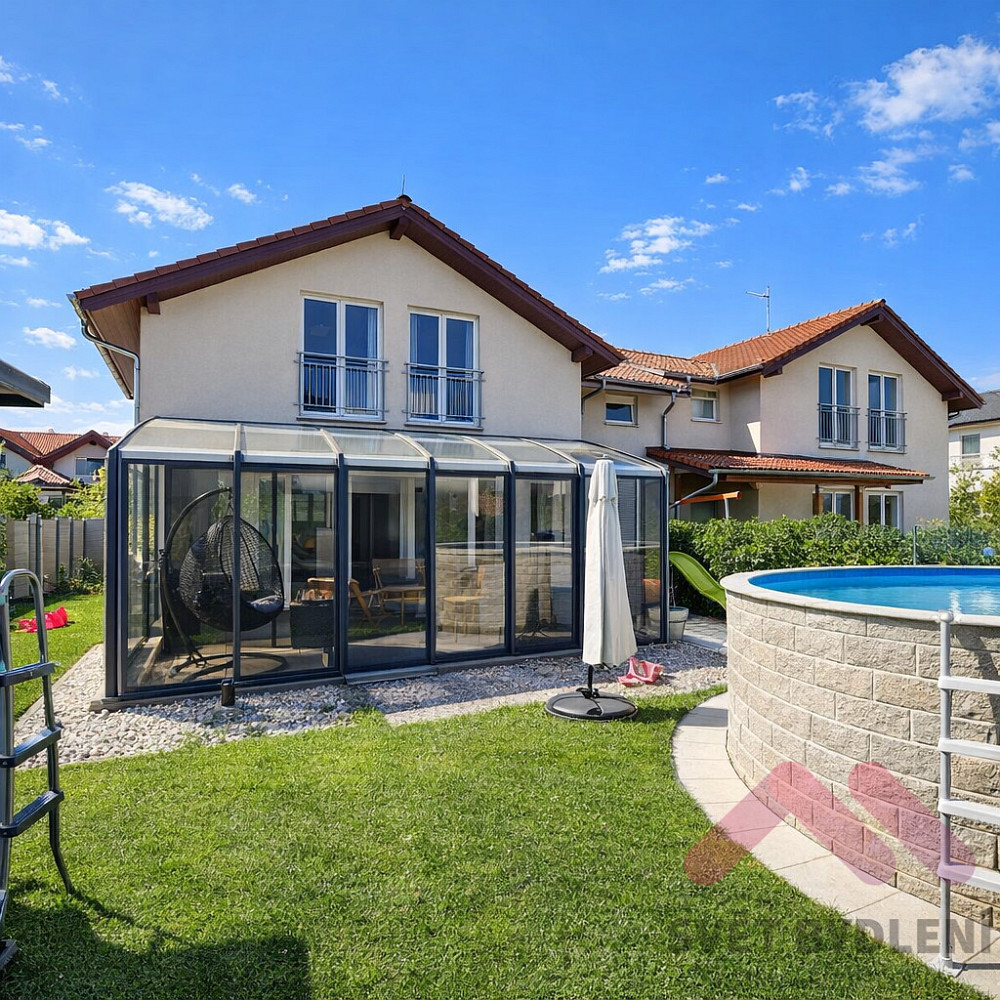 Prodej domu 187 m² s pozemkem 287 m²