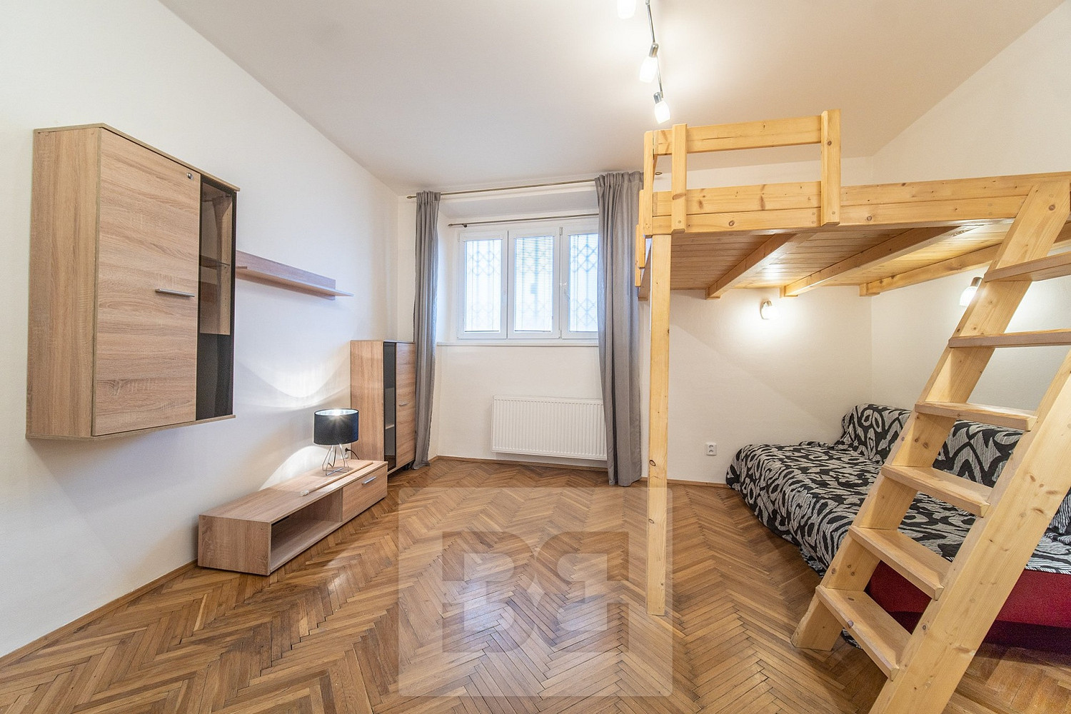 Pronájem bytu 1+1 29 m²