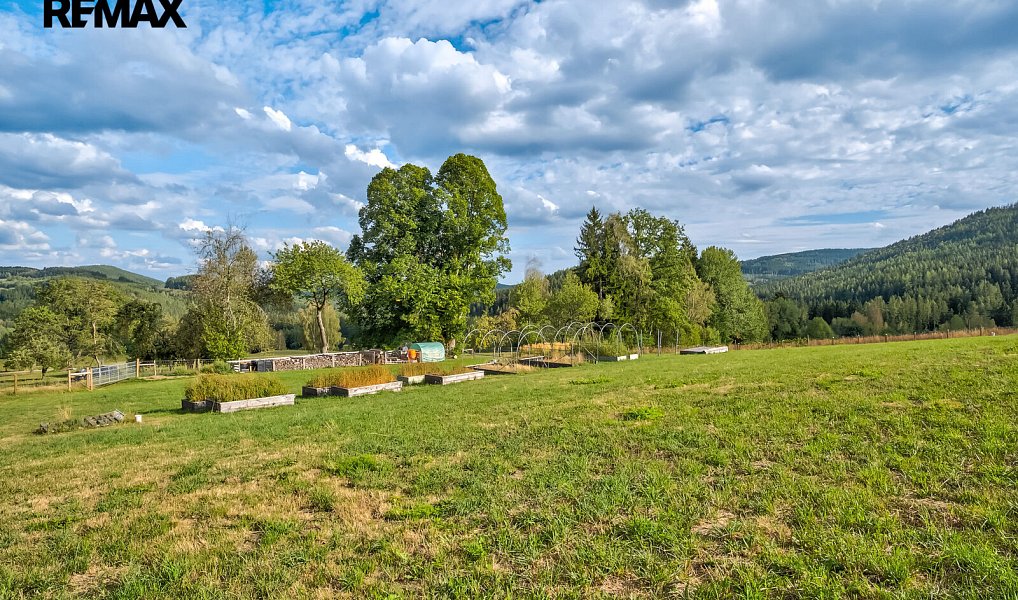 Prodej stavebního pozemku 1 749 m², Vyšší Brod – náhled fotky 22
